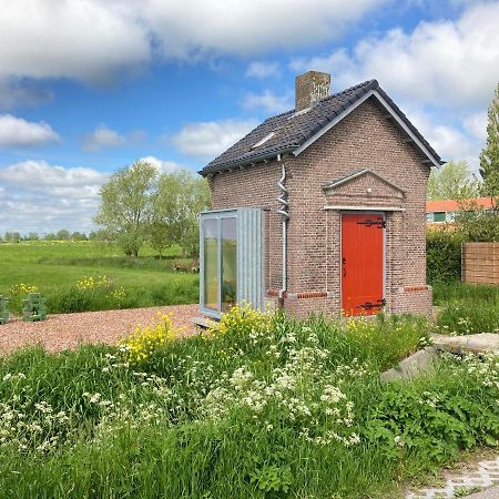 Tiny House Van Hoogspanning Naar Ontspanning Wirdum Exterior photo